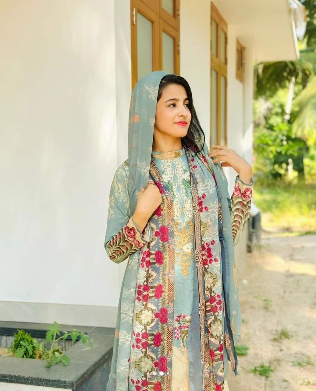 Lawn Collection