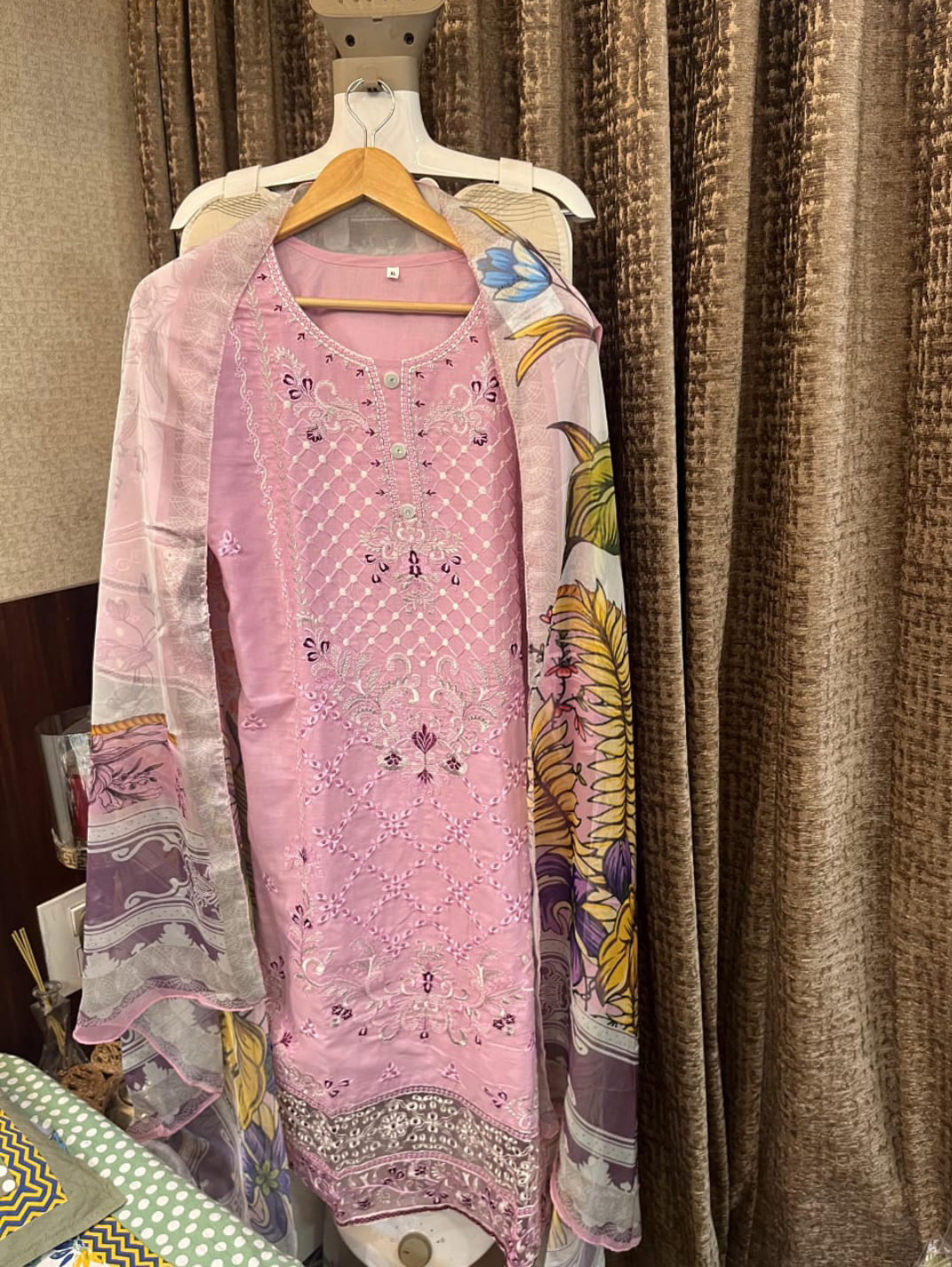 Embroidered Chikankari Lawns