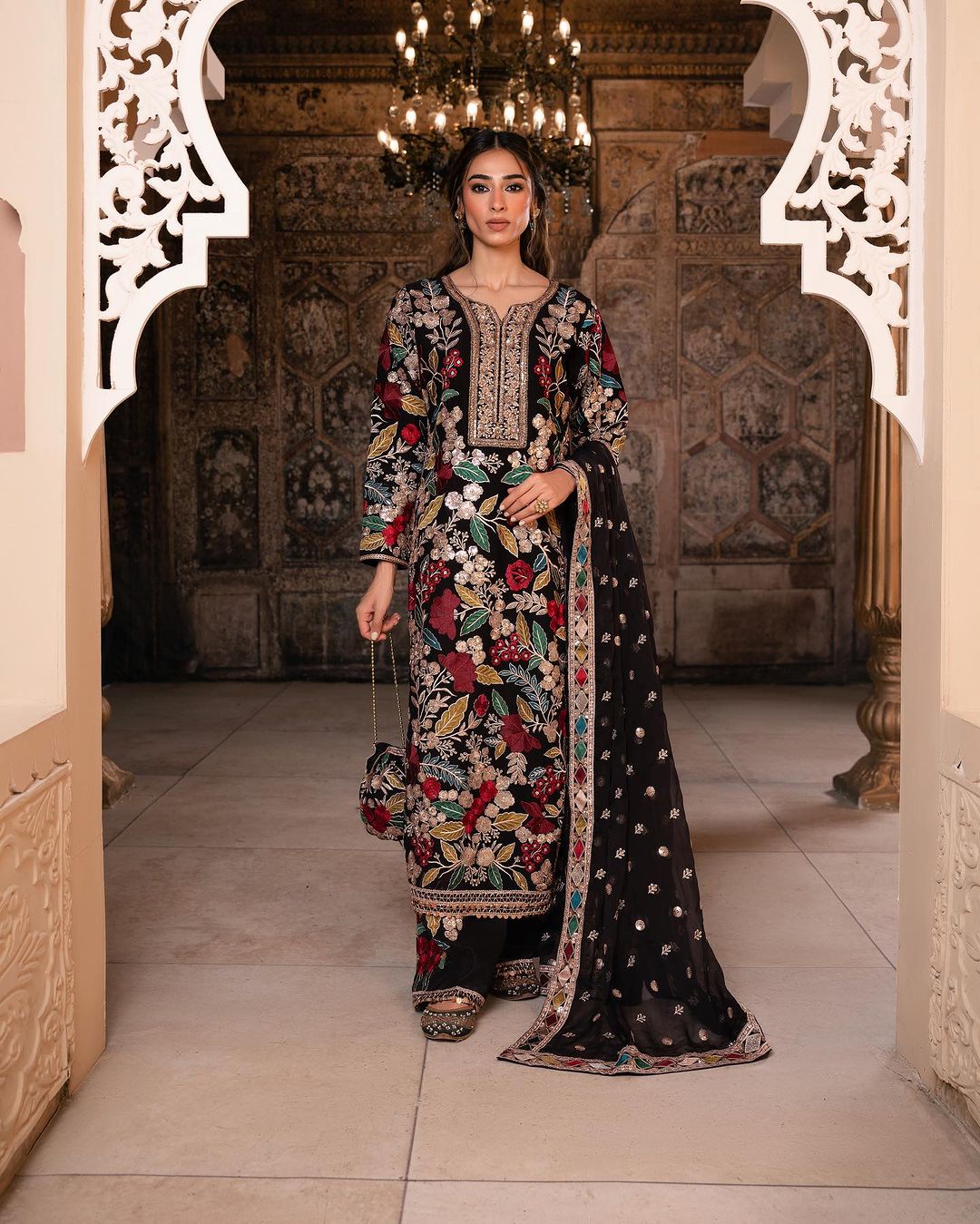 Pakistani Luxury Super Hit Outfit (Pret Collection)