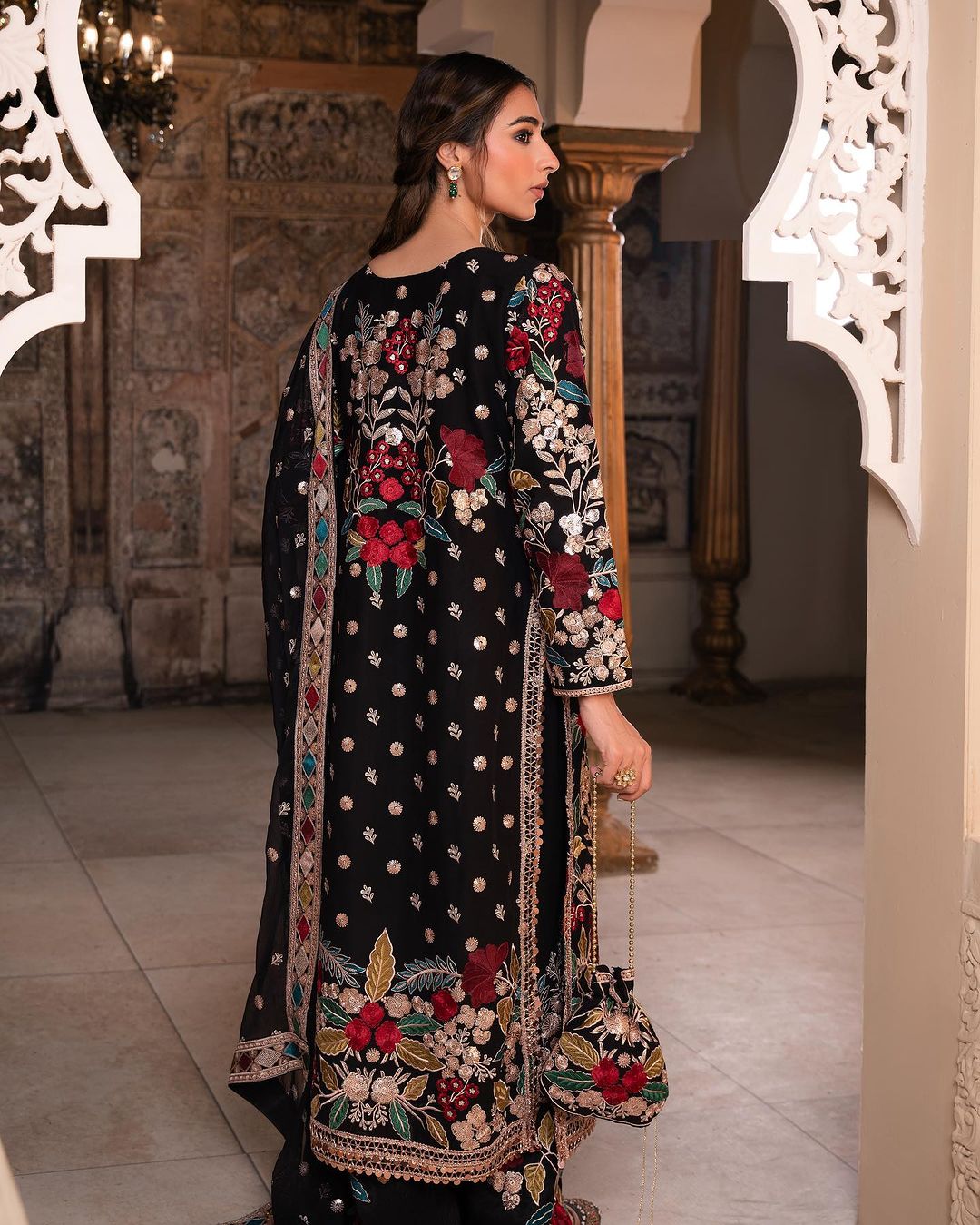 Pakistani Luxury Super Hit Outfit (Pret Collection)