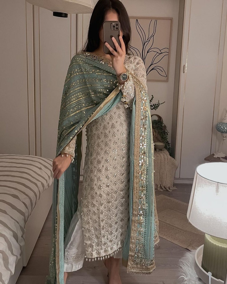 Luxurious Original Pakistani Collection