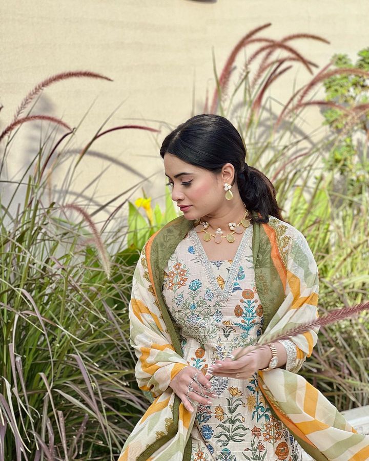 Lawn Collections