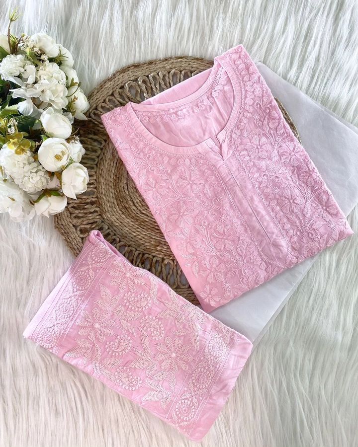 Dobby Chikankari