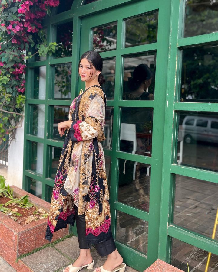 Embroidered Lawn Collection