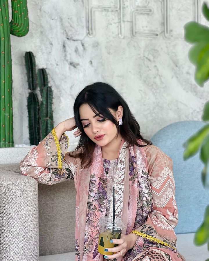 Embroidered Lawn Collection