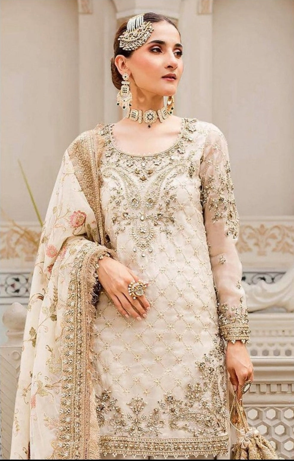 Luxurious Elite Eid Outfits