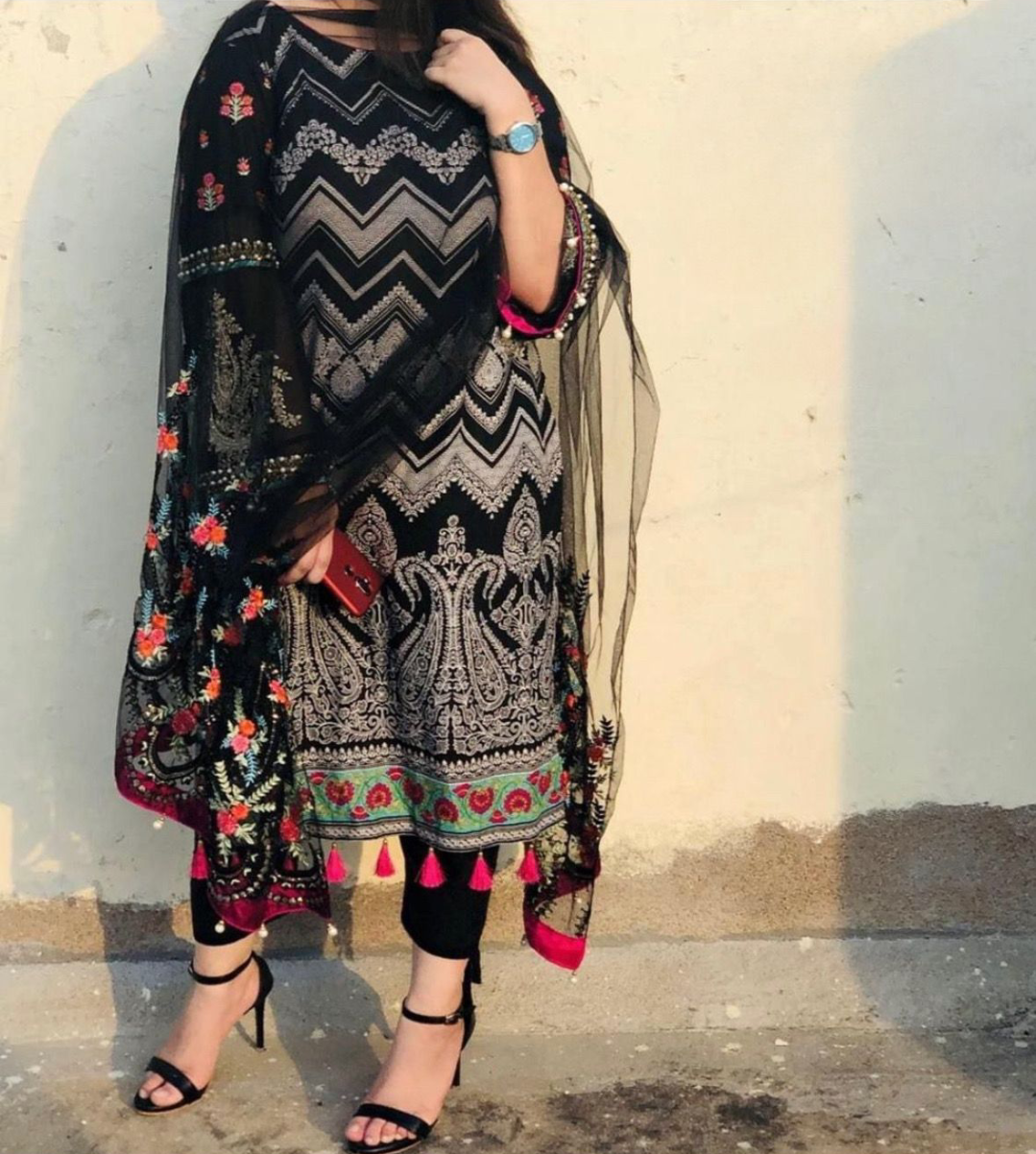 Embroidered Lawn Collection