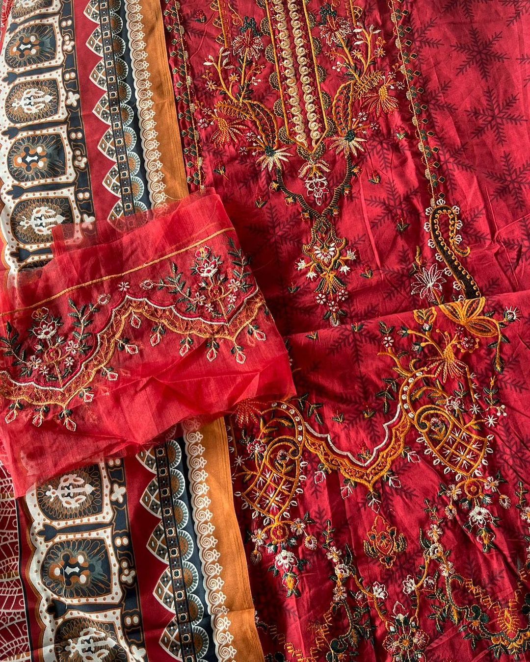 Embroidered Lawn Collection